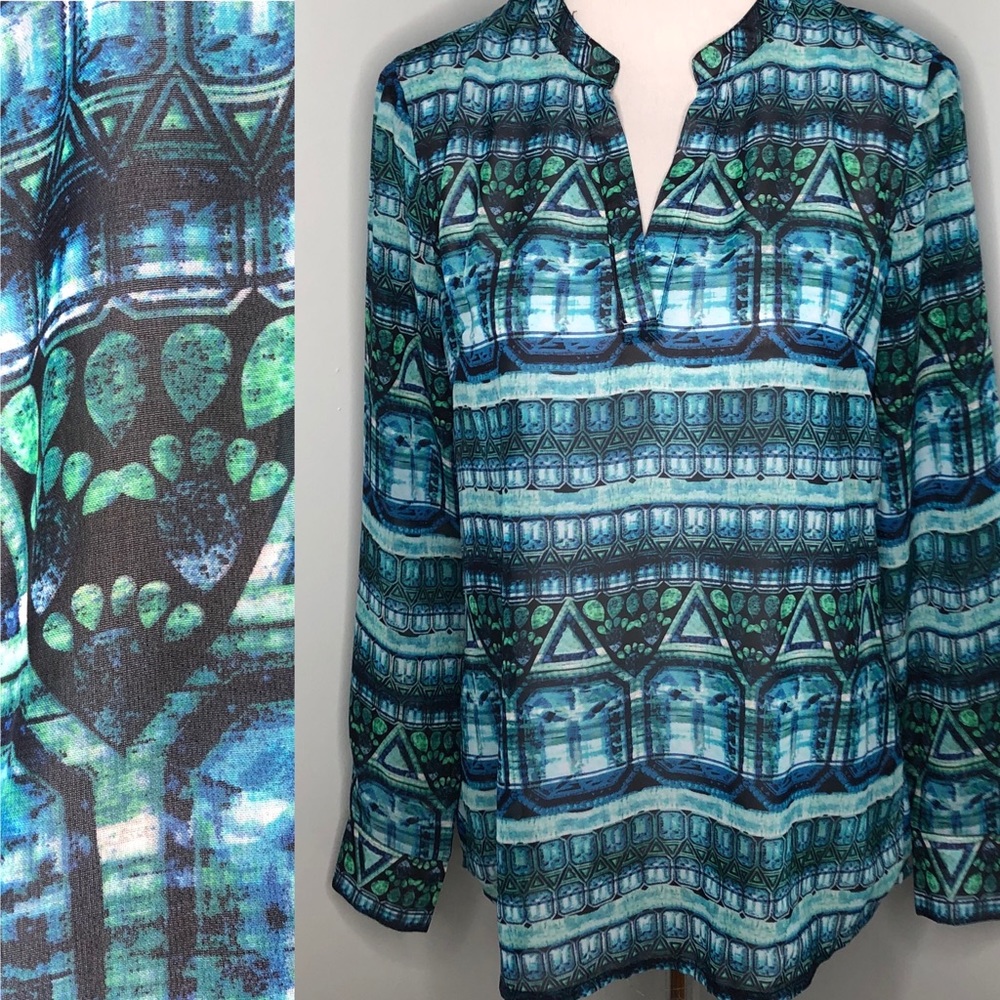 ✨2/$20✨Liz Claiborne Tunic Blouse